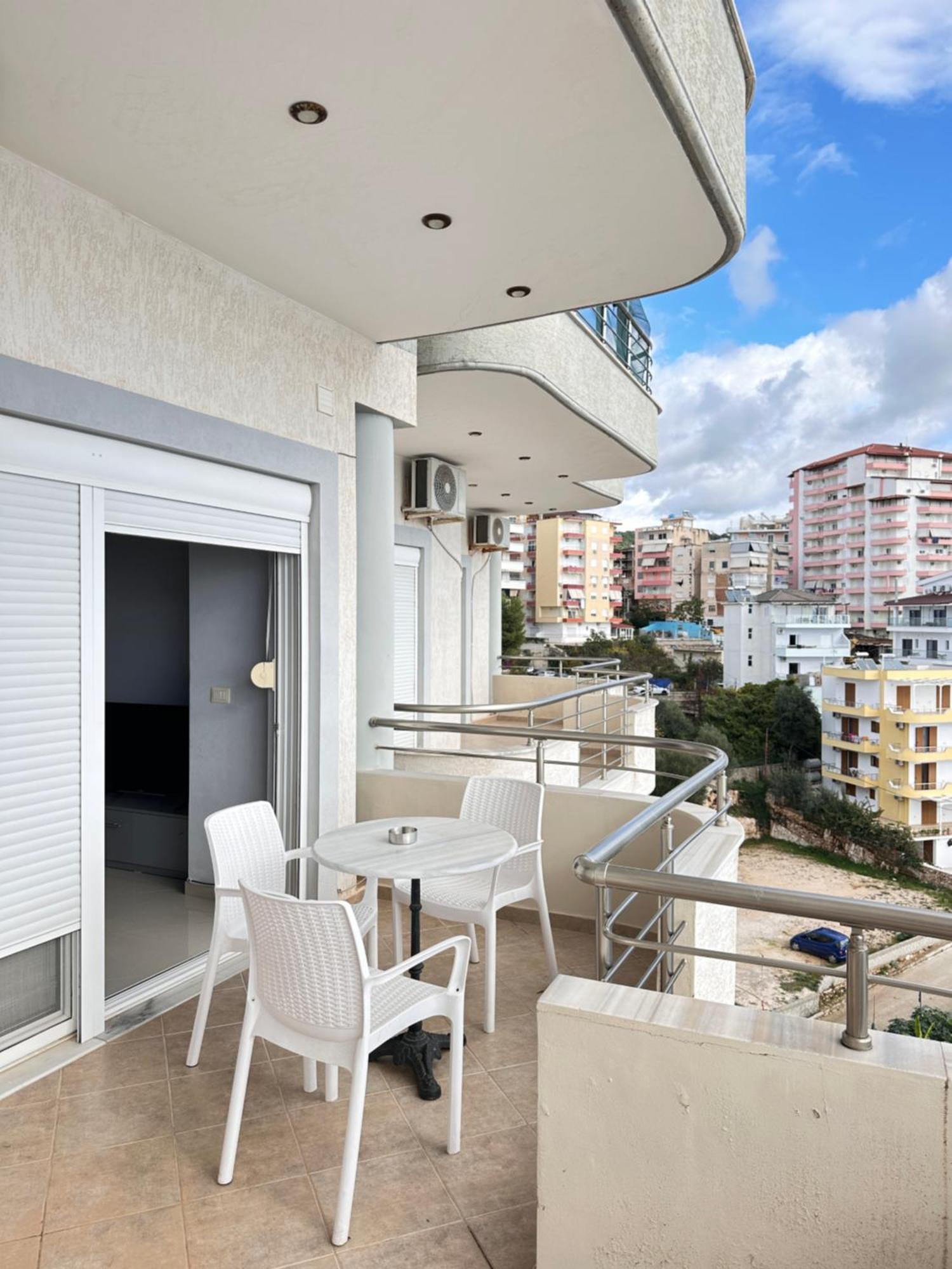 Agora Sea View Apartment Sarandë Buitenkant foto