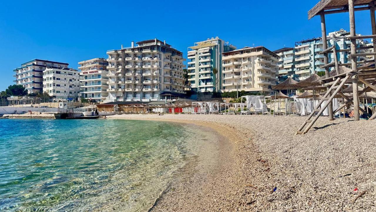 Agora Sea View Apartment Sarandë Buitenkant foto